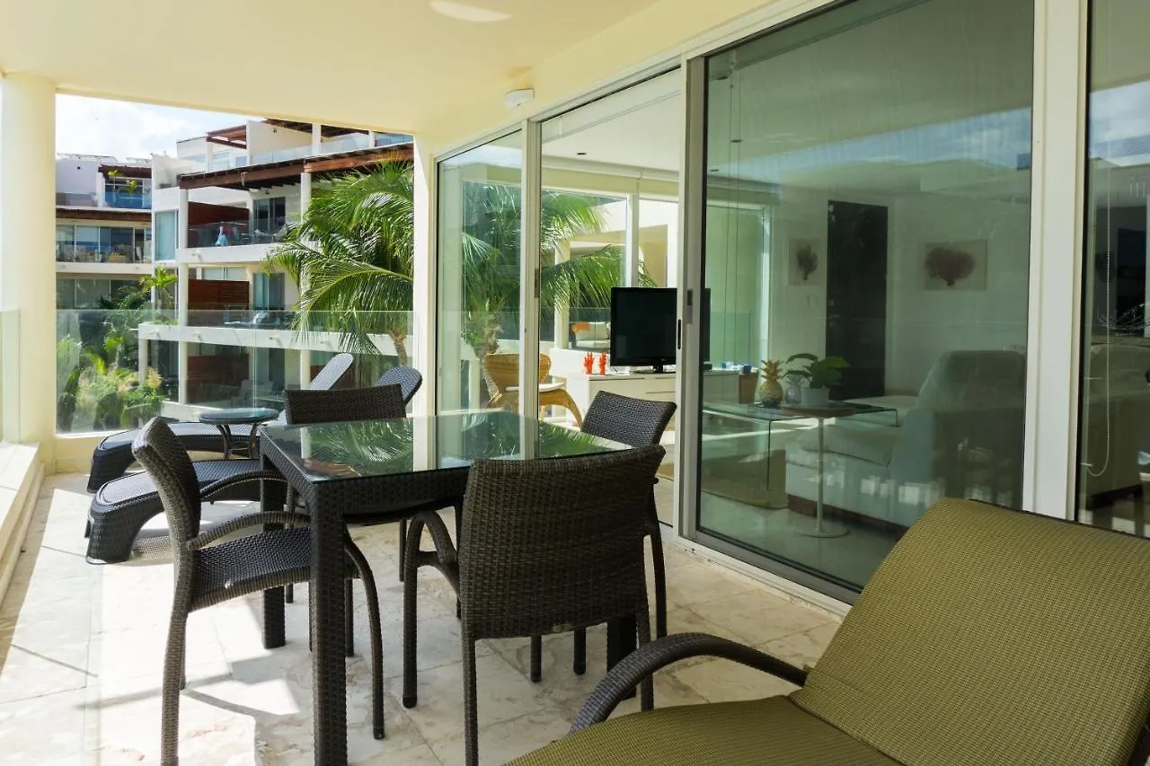 Elements 215 Condo Playa del Carmen 0*,  Meksyk
